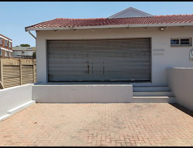 400M² OFFICE RENTED IN EASTLEIGH
